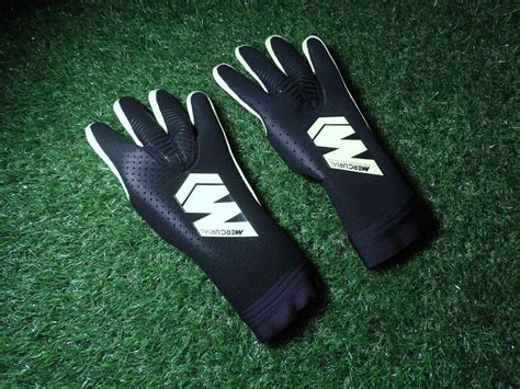 how to spot fake goalie gloves